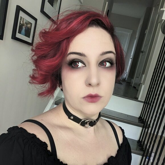 Meet your Posher, Courtney - Picture 4 of 5